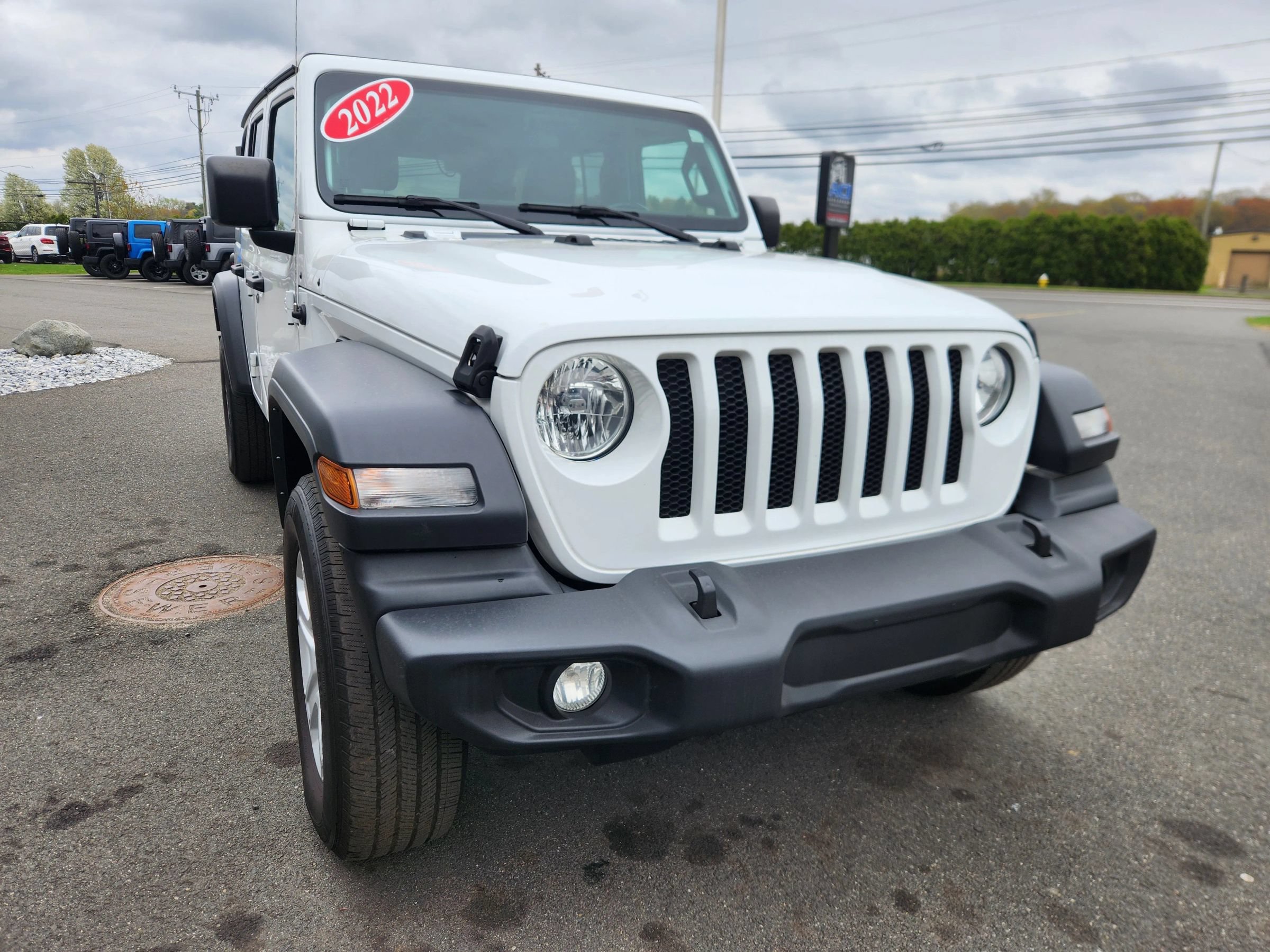 Used 2022 Jeep Wrangler Unlimited Sport AWD/4WD image 21