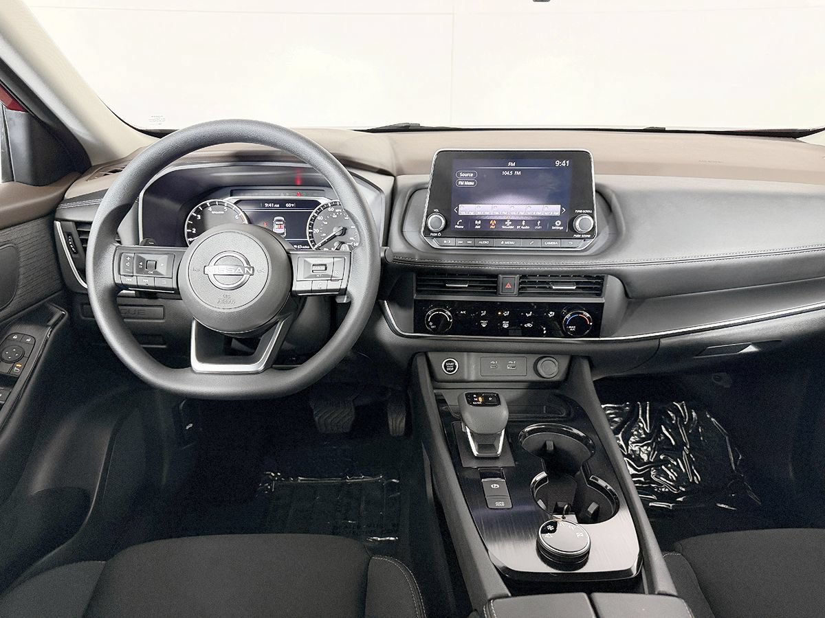Used 2023 Nissan Rogue S AWD/4WD image 52