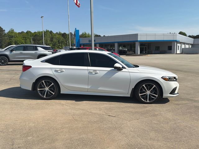 Used 2022 Honda Civic Touring image 4