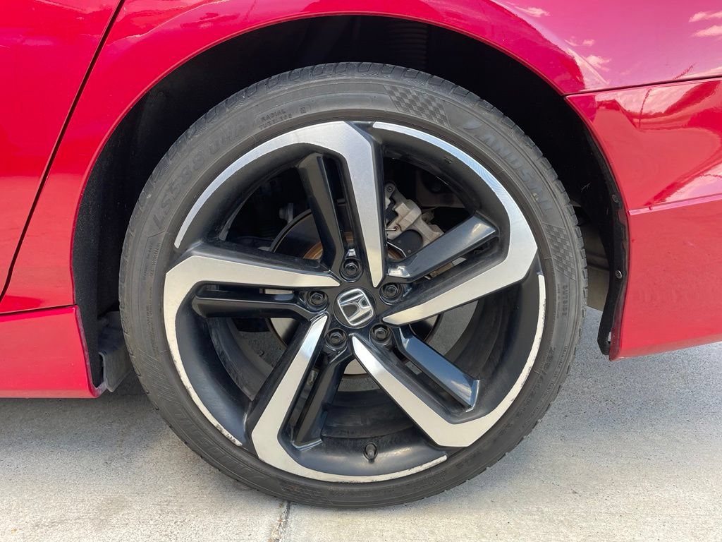 Used 2019 Honda Accord Sport image 17