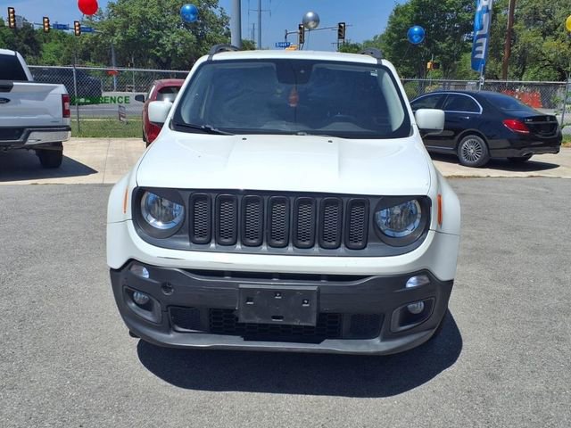 Used 2016 Jeep Renegade Latitude FWD image 2