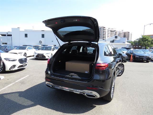 Certified 2024 Mercedes-Benz GLC 300 4MATIC image 32