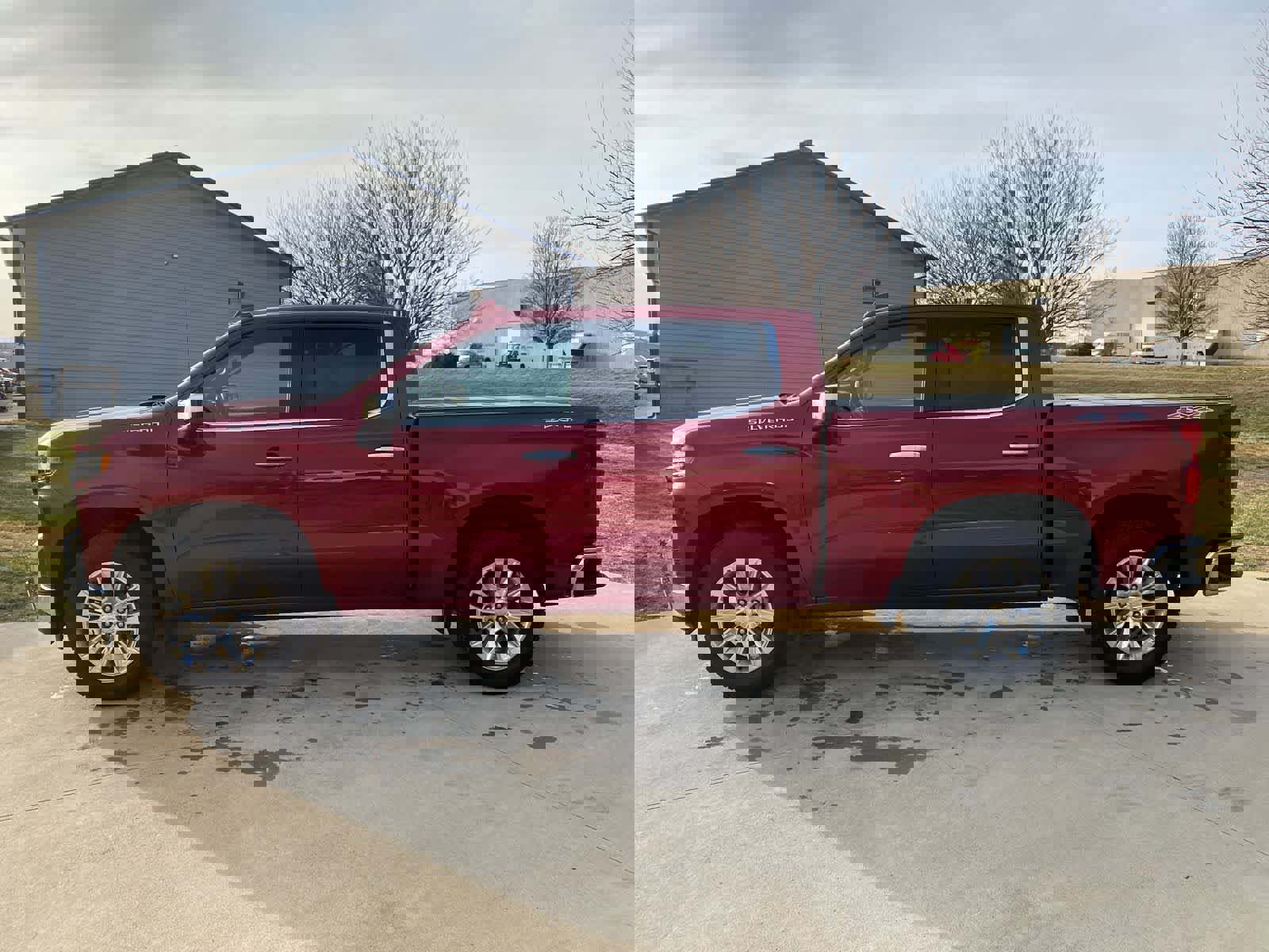 Used 2019 Chevrolet Silverado 1500 LTZ w/ LTZ Plus Package image 3