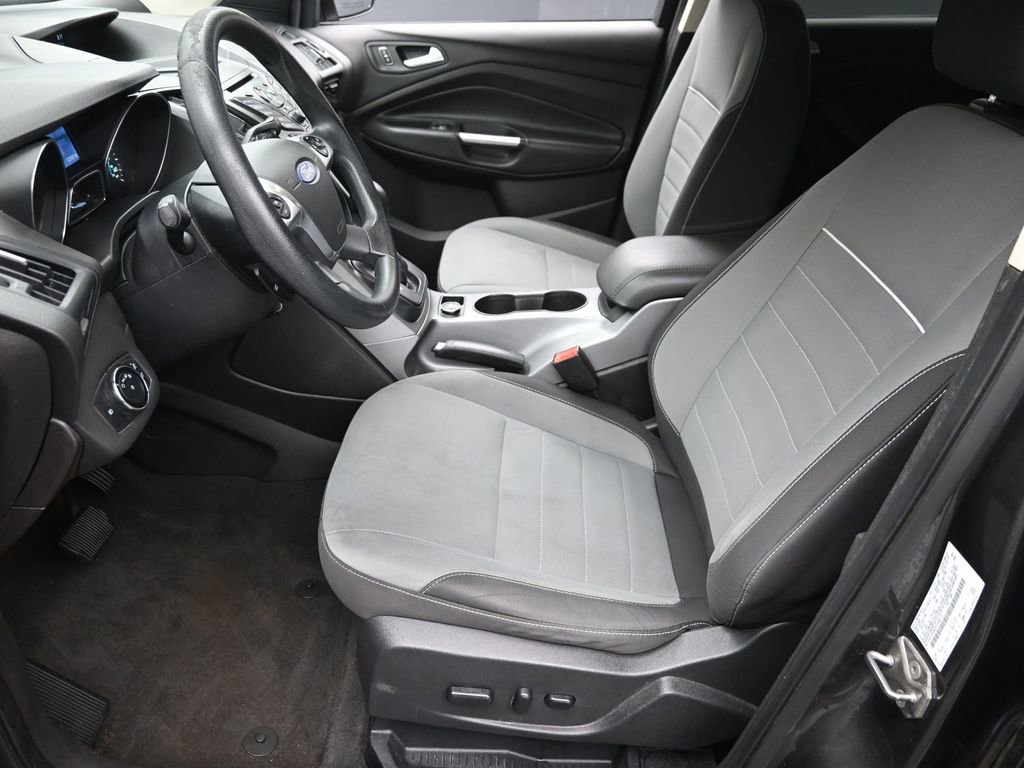 Used 2015 Ford Escape SE image 15