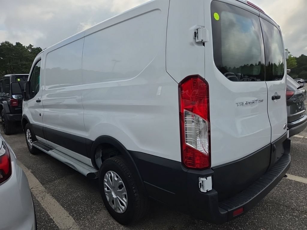 Used 2025 Ford Transit 250 Low Roof w/ Exterior Upgrade Package RWD image 4
