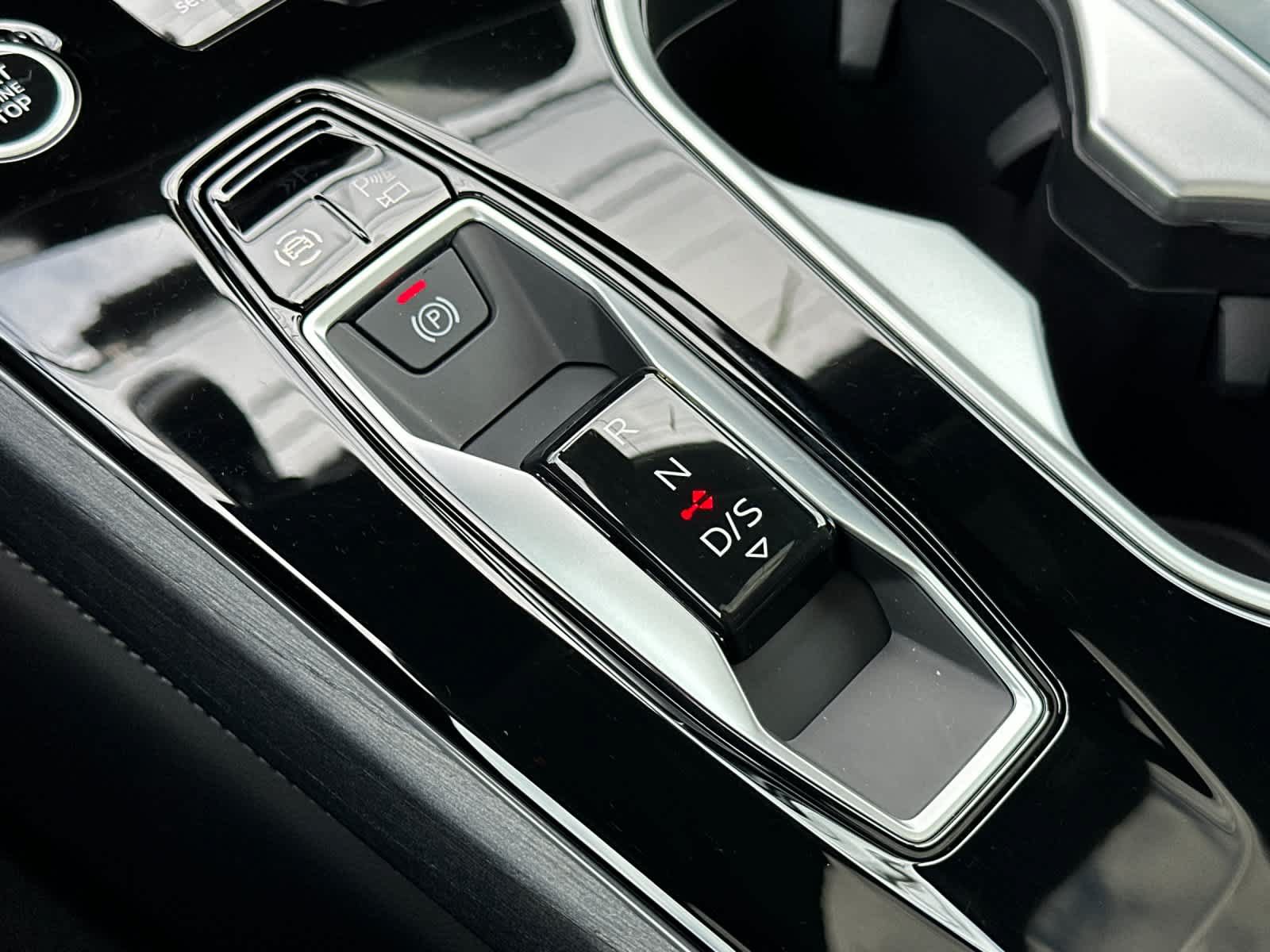 New 2026 Audi A6 Premium Plus AWD/4WD image 21