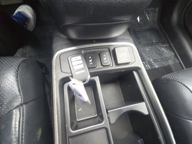 Used 2015 Honda CR-V Touring image 29