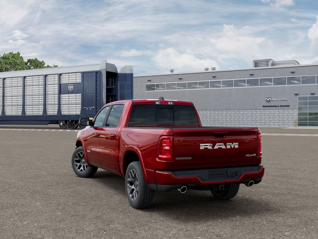 New 2026 RAM 1500 Laramie AWD/4WD image 3