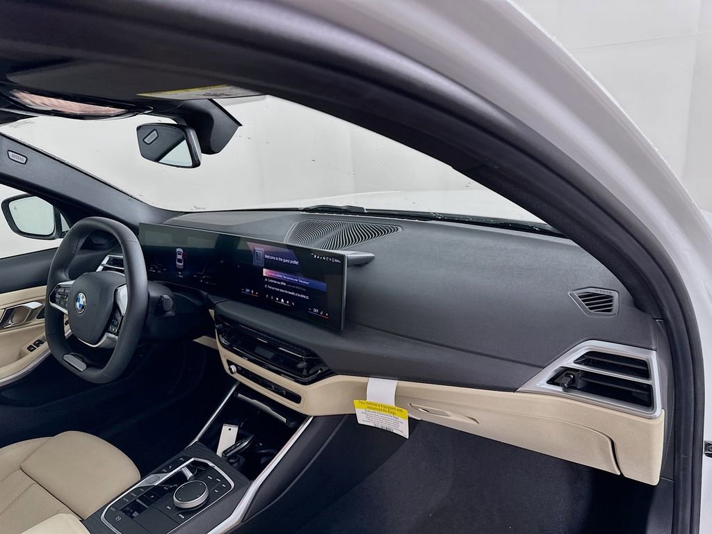 New 2026 BMW 330i xDrive Sedan w/ Convenience Package image 37