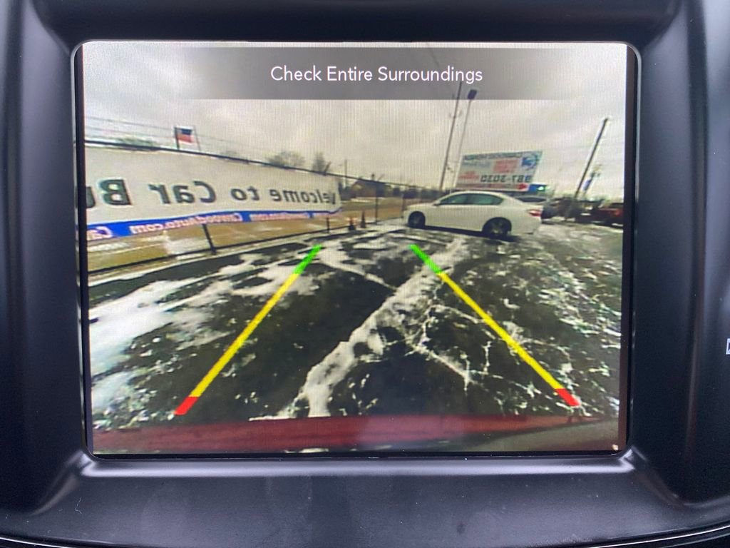 Used 2023 Chrysler 300 C image 35