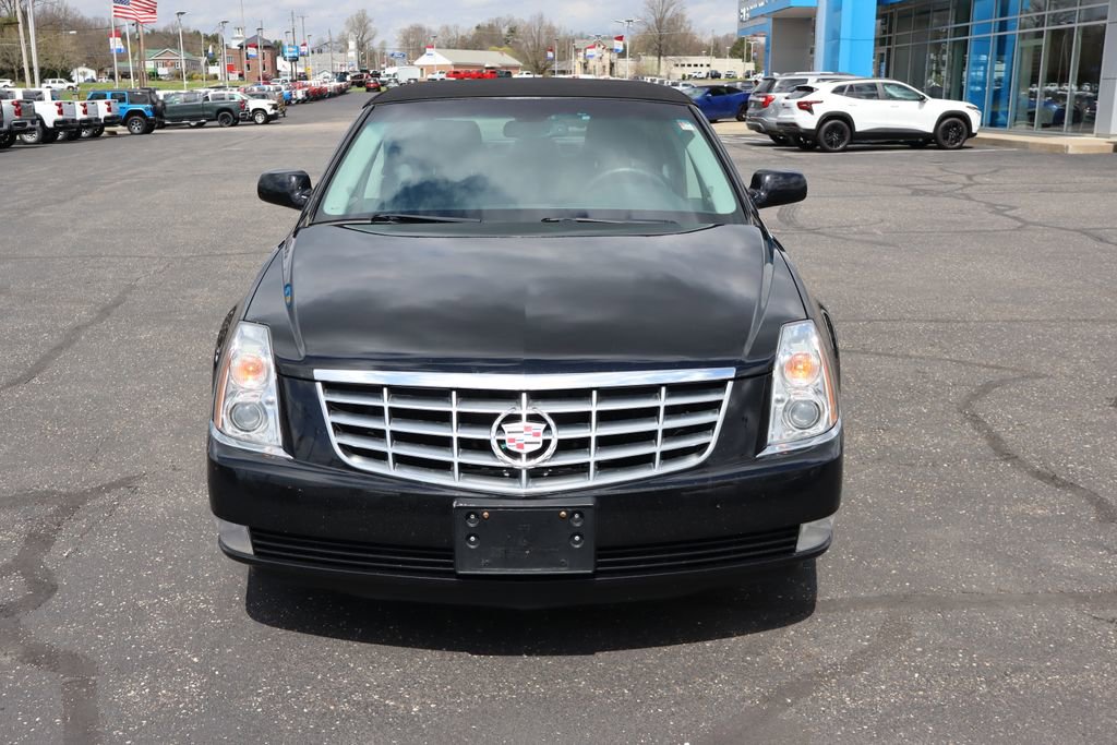 Used 2008 Cadillac DTS image 29