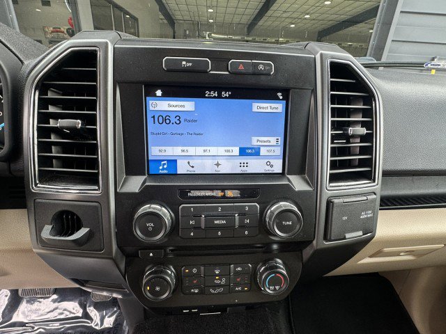 Used 2018 Ford F150 XLT w/ Equipment Group 302A Luxury image 19