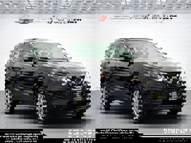 Used 2021 Nissan Rogue Sport S video 1