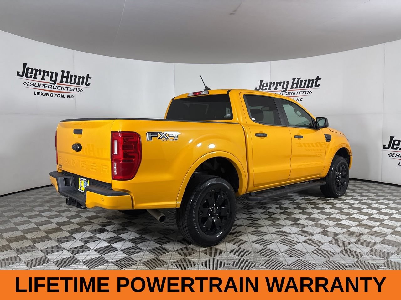 Used 2022 Ford Ranger XLT w/ Equipment Group 301A Mid AWD/4WD image 5