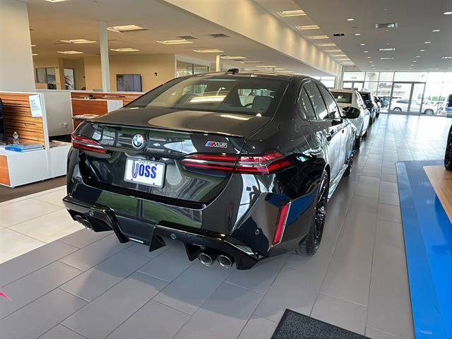 New 2026 BMW M5 w/ Executive Package image 3
