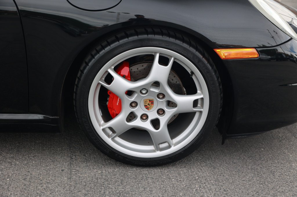 Used 2006 Porsche 911 Carrera S RWD image 10