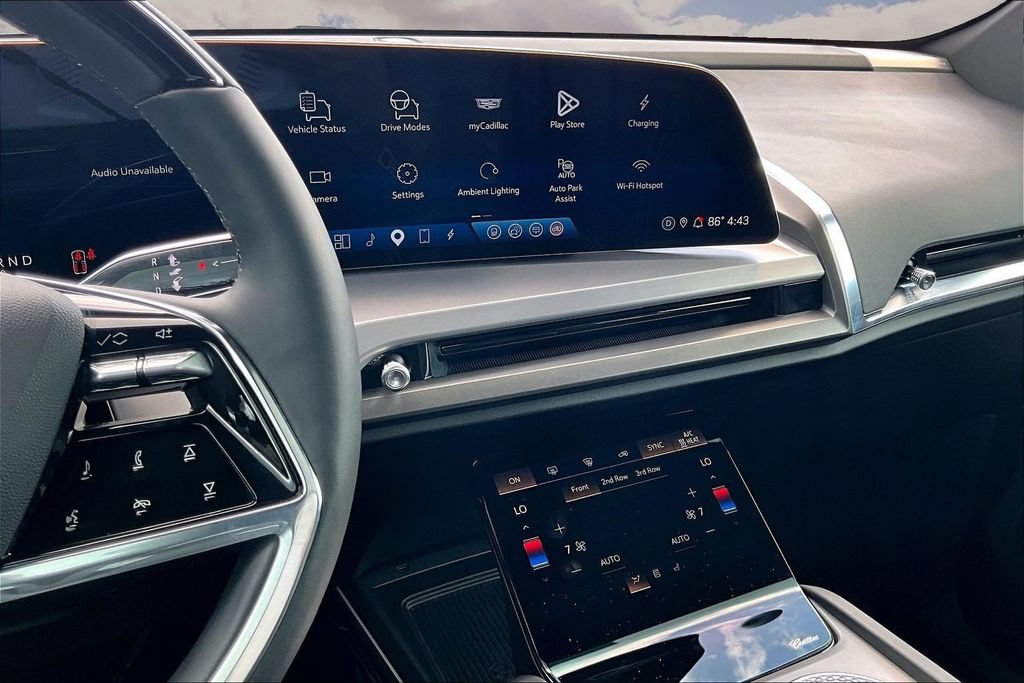 Certified 2026 Cadillac Vistiq Premium Luxury w/ LPO, Floor Liner Package AWD/4WD image 9