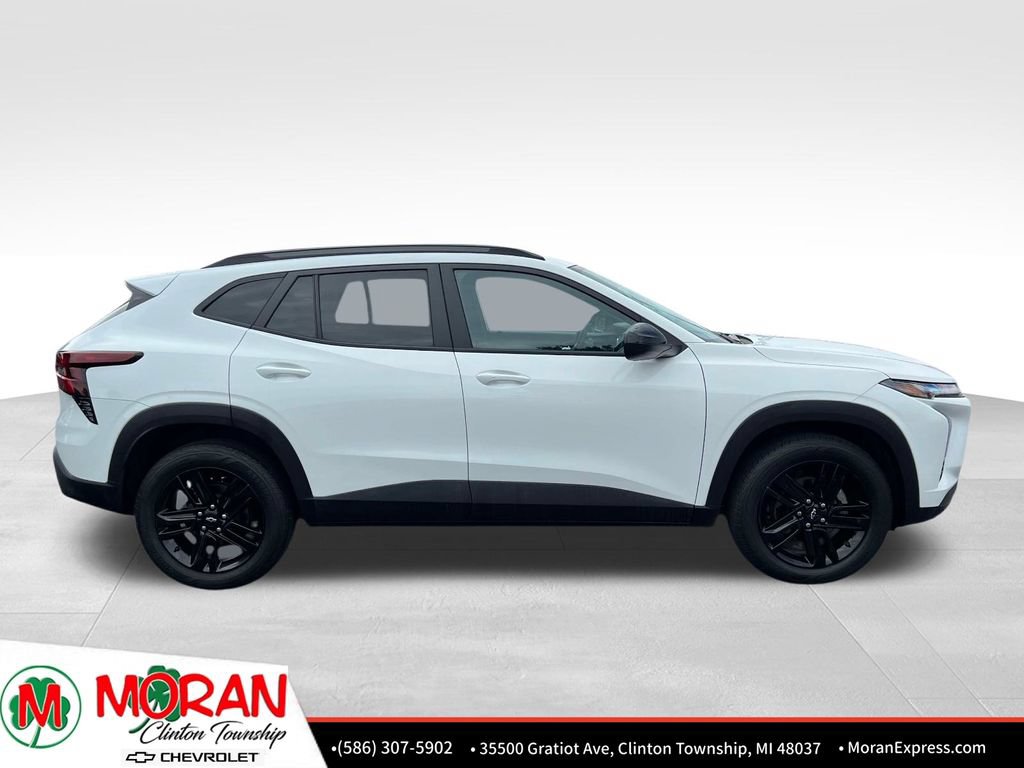 Certified 2024 Chevrolet Trax ACTIV w/ Sunroof Package FWD image 7