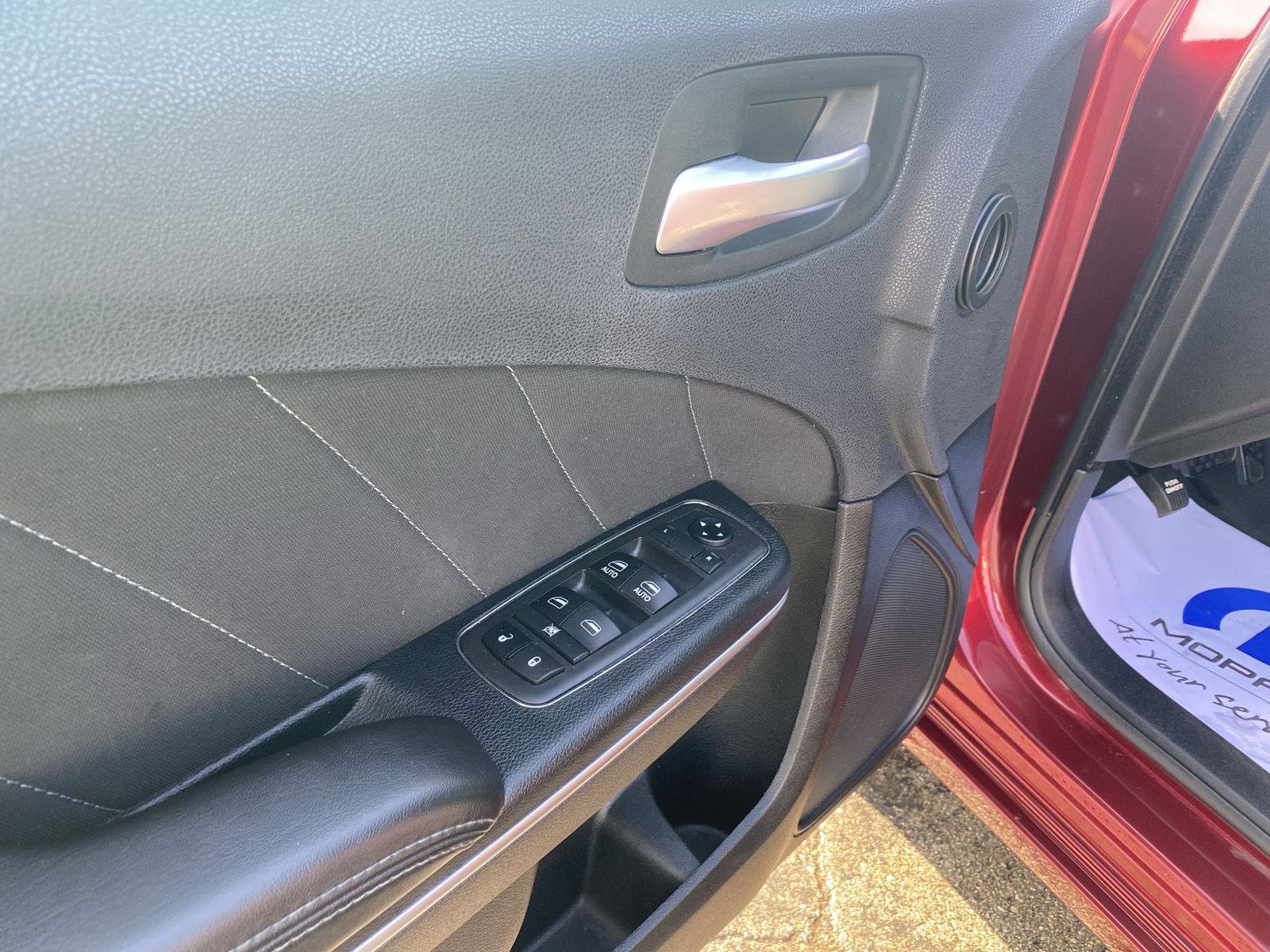 Used 2018 Dodge Charger GT image 12