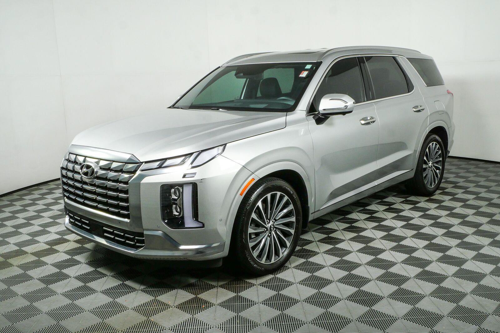 Used 2024 Hyundai Palisade Calligraphy AWD/4WD image 27