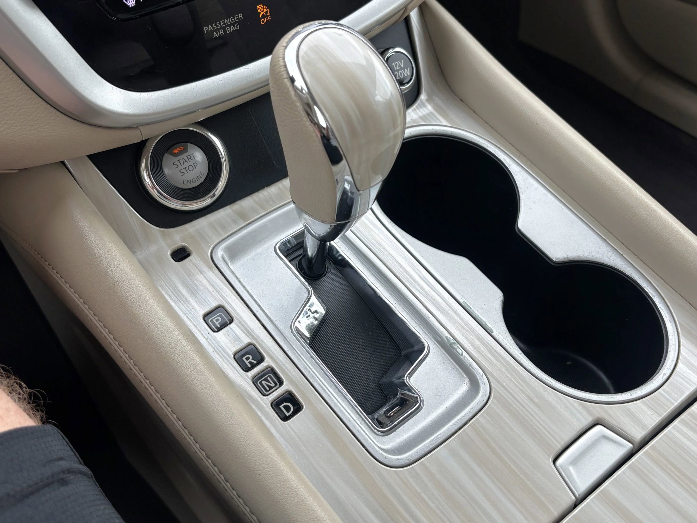 Used 2016 Nissan Murano SV w/ Cargo Package image 23