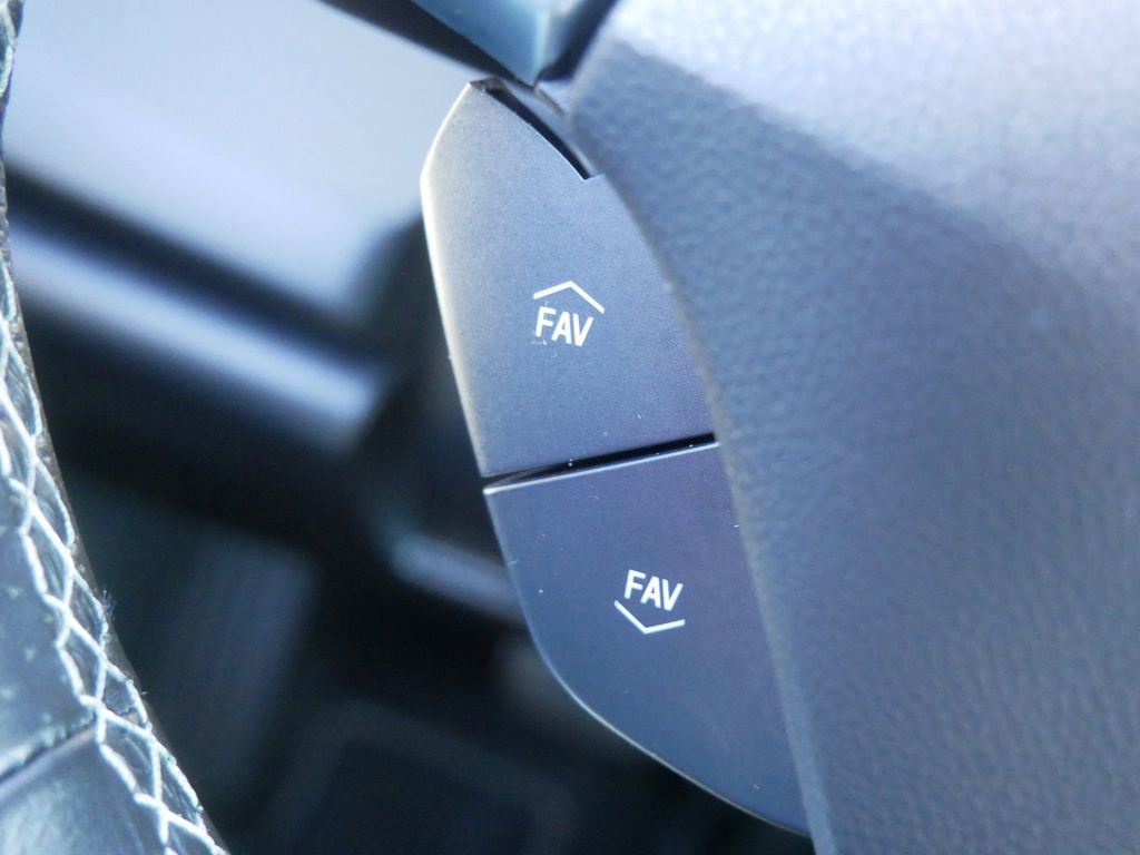 Used 2022 Chevrolet Camaro SS image 29