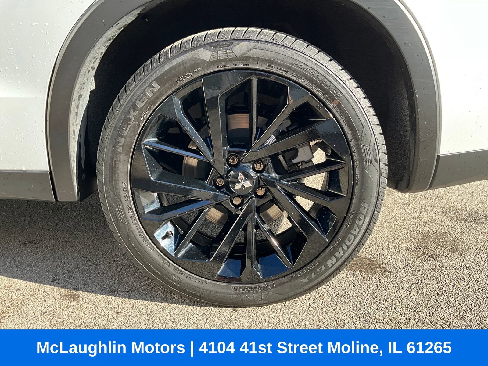 Used 2025 Mitsubishi Outlander SEL Black Edition image 15