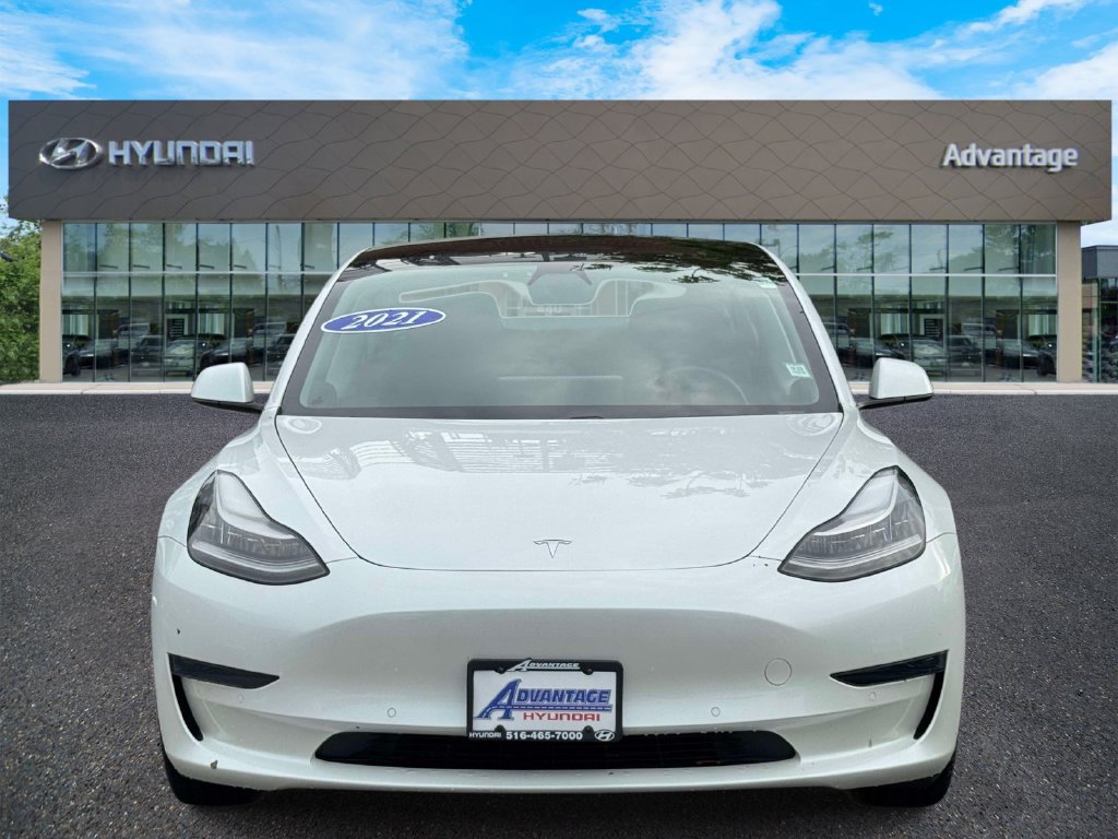 Used 2021 Tesla Model 3 Standard Range Plus RWD image 2