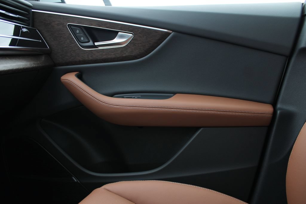 New 2026 Audi Q8 Premium Plus AWD/4WD image 19