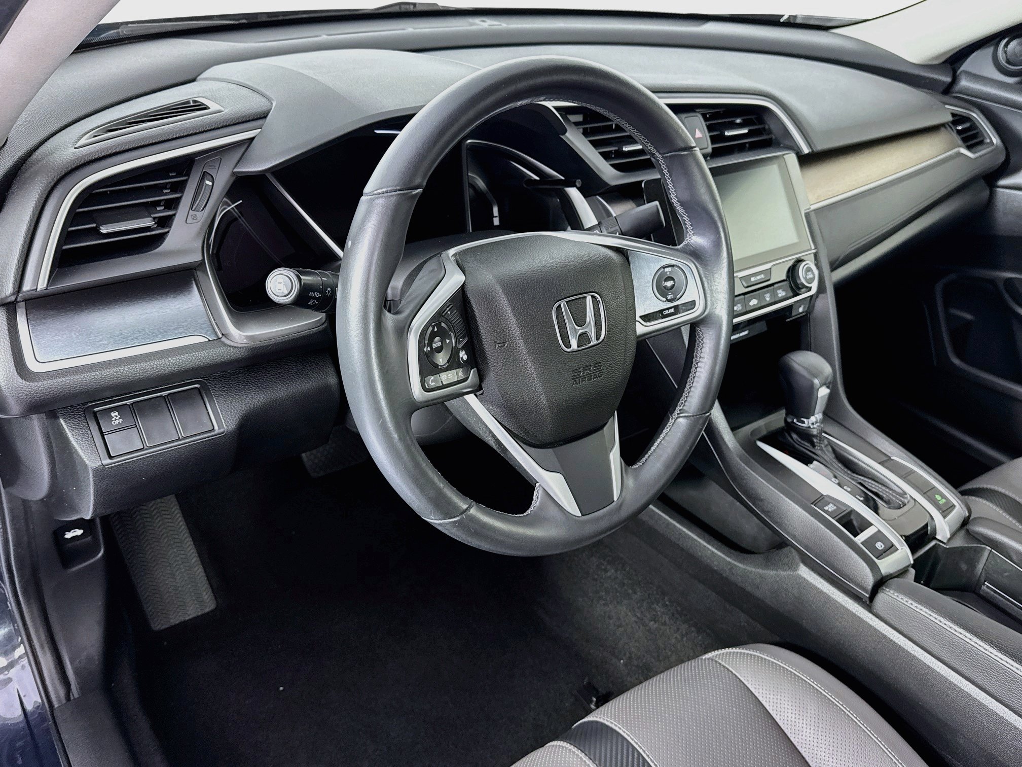 Certified 2018 Honda Civic EX-L image 9