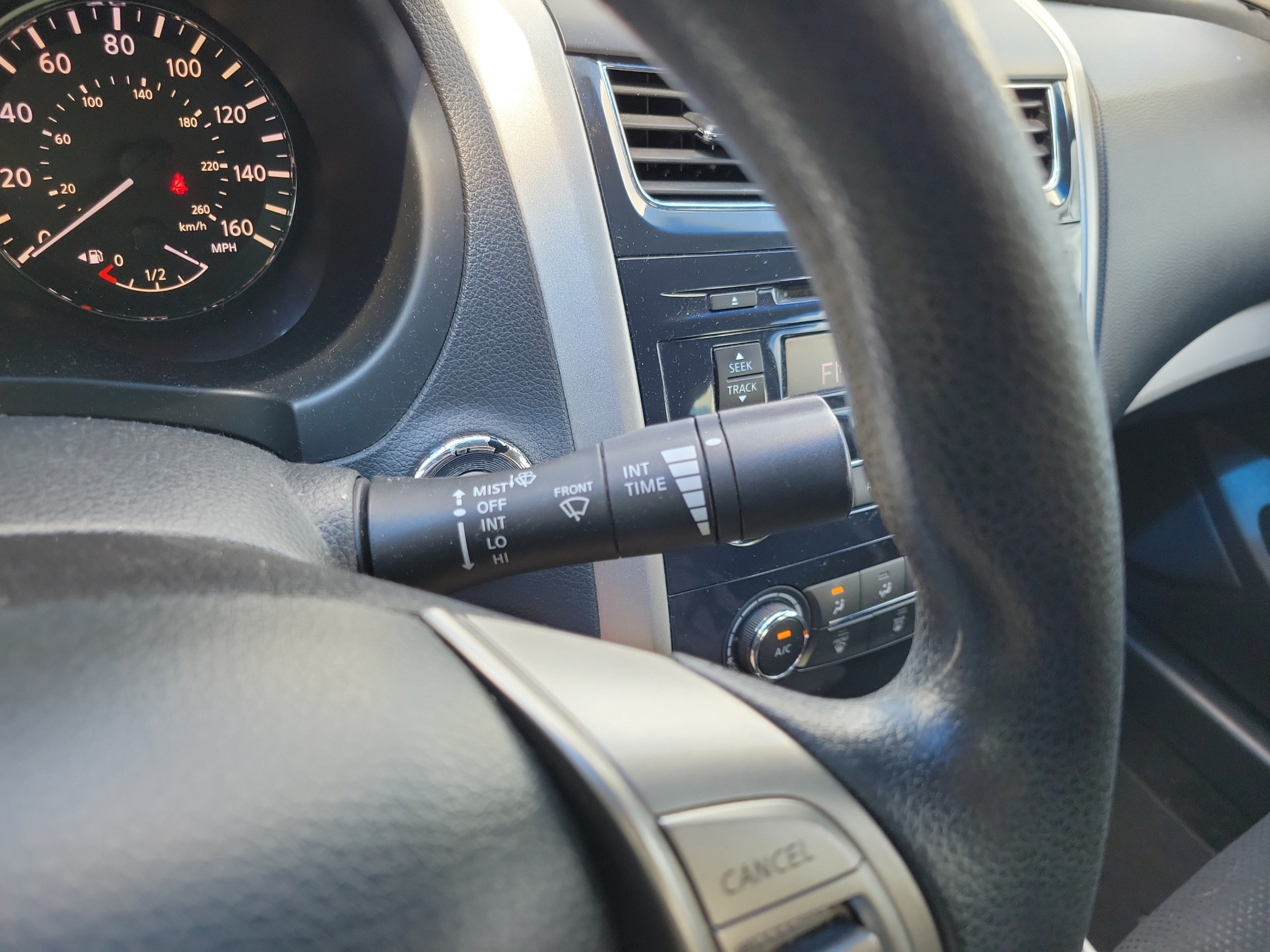 Used 2014 Nissan Altima 2.5 S FWD image 23