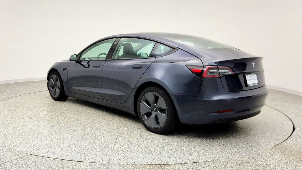 Used 2023 Tesla Model 3 Standard Range image 7