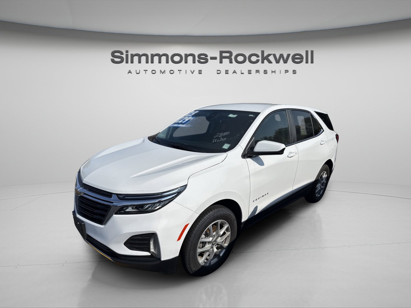 Used 2023 Chevrolet Equinox LT w/ LPO, Floor Liner Package image 21