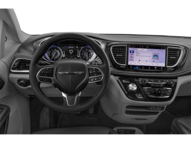 Used 2023 Chrysler Pacifica Touring-L AWD/4WD image 10