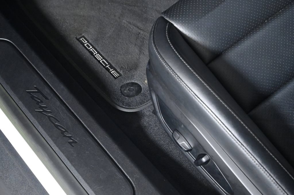 Certified 2023 Porsche Taycan RWD image 22