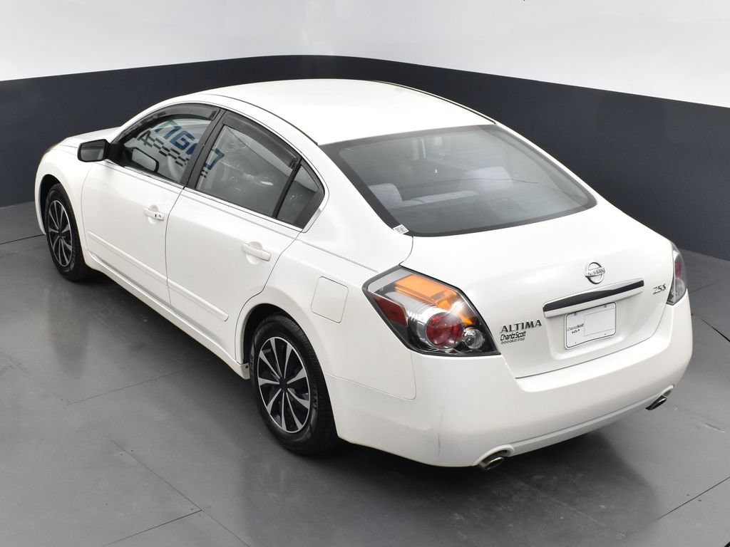 Used 2008 Nissan Altima 2.5 S w/ Convenience Pkg FWD image 12
