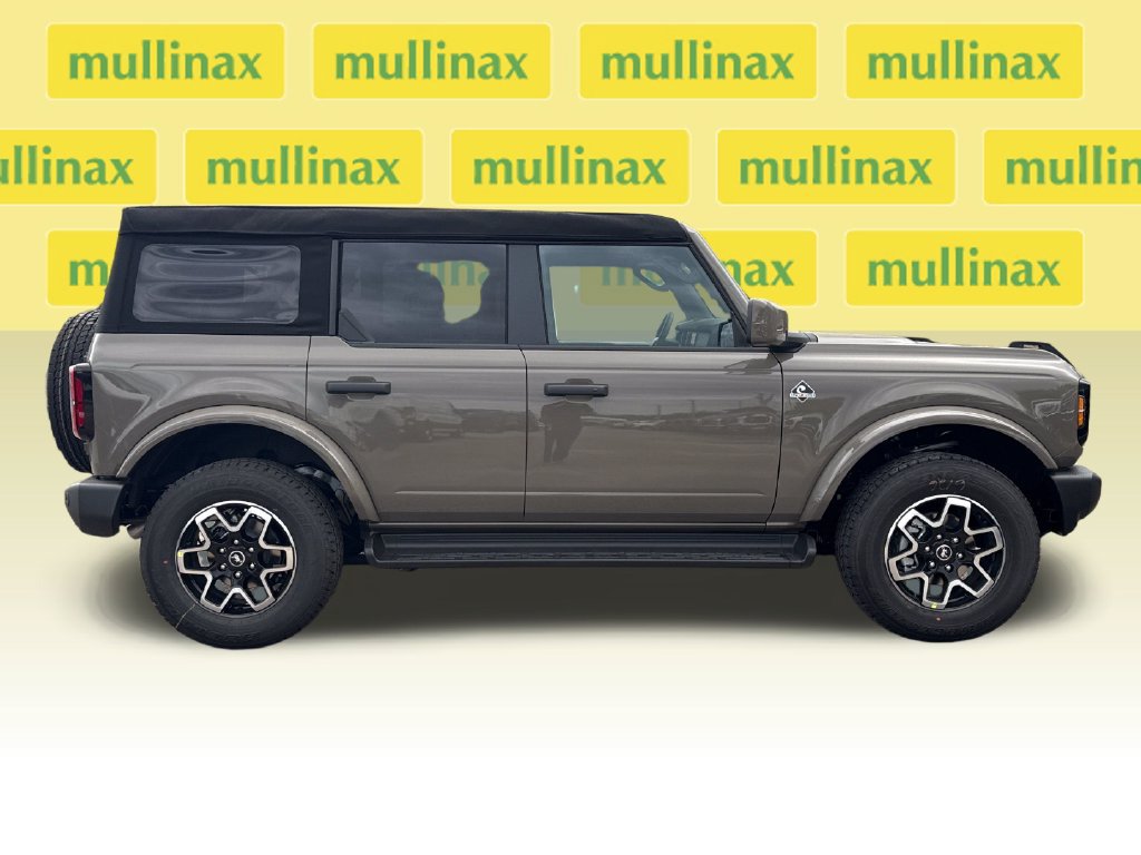 New 2026 Ford Bronco Outer Banks AWD/4WD image 16