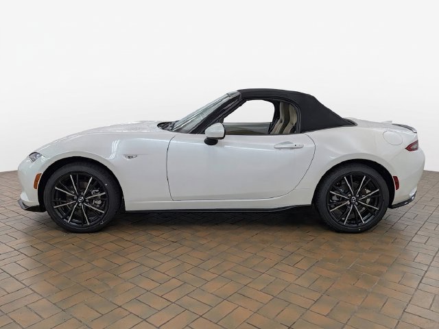 New 2026 MAZDA MX-5 Miata Grand Touring w/ Appearance Package RWD image 4