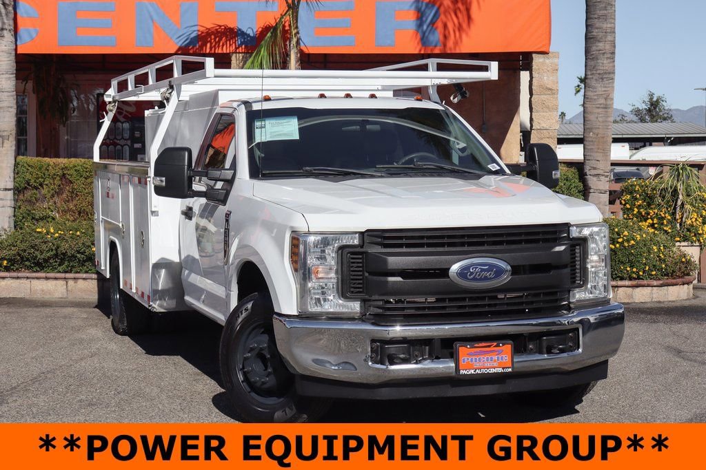 Used 2018 Ford F350 XL w/ Power Equipment Group image 2