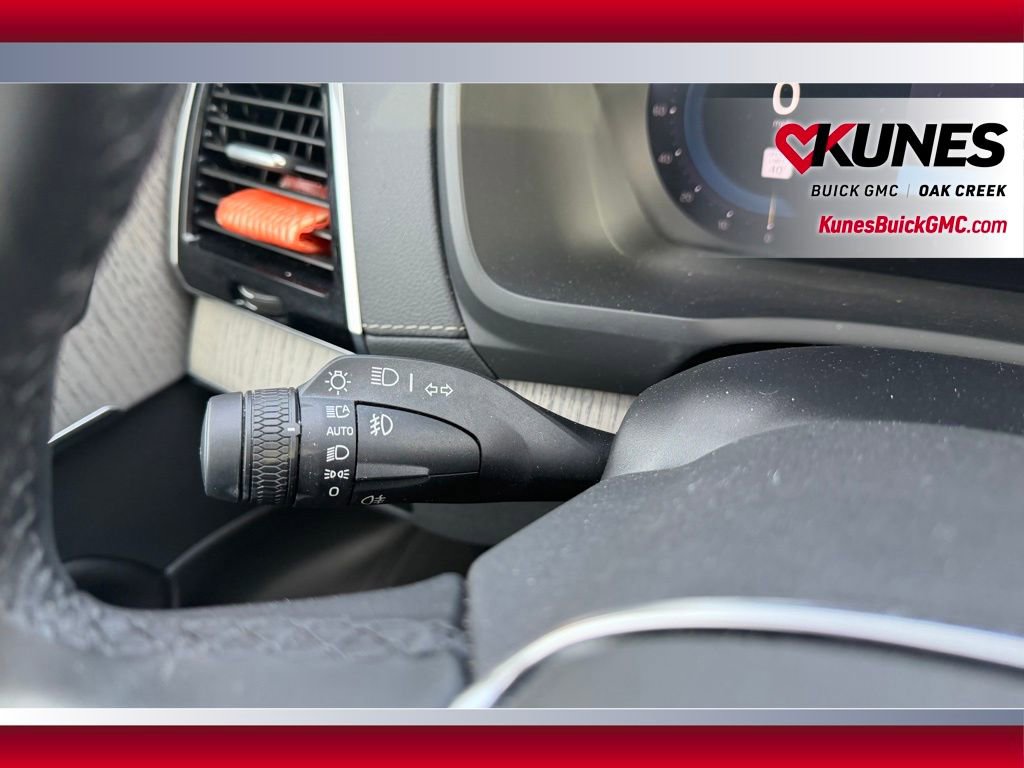 Used 2025 Volvo XC90 T8 Ultra w/ Protection Package Premier AWD/4WD image 13