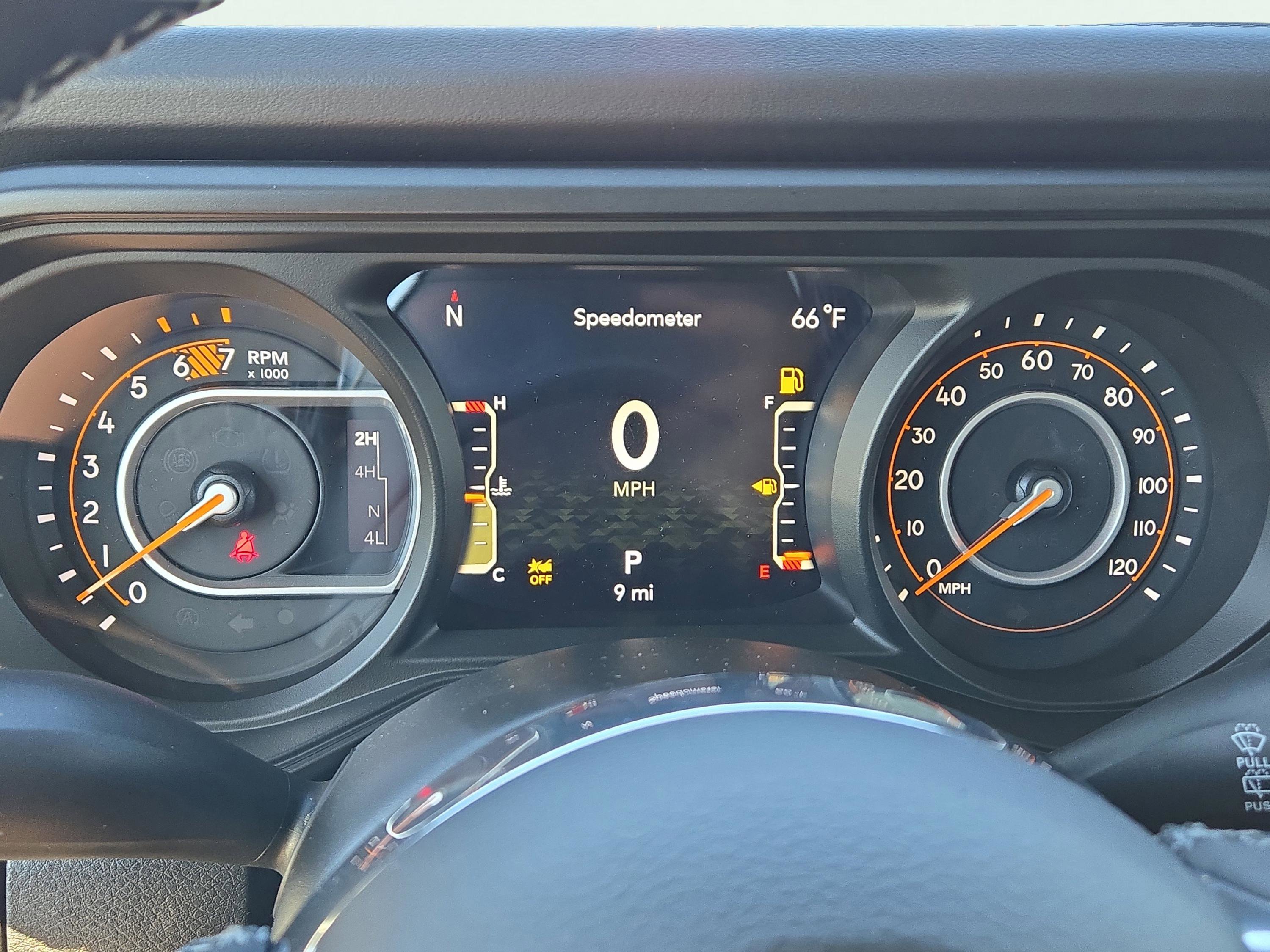 New 2026 Jeep Wrangler Unlimited Sahara AWD/4WD image 24
