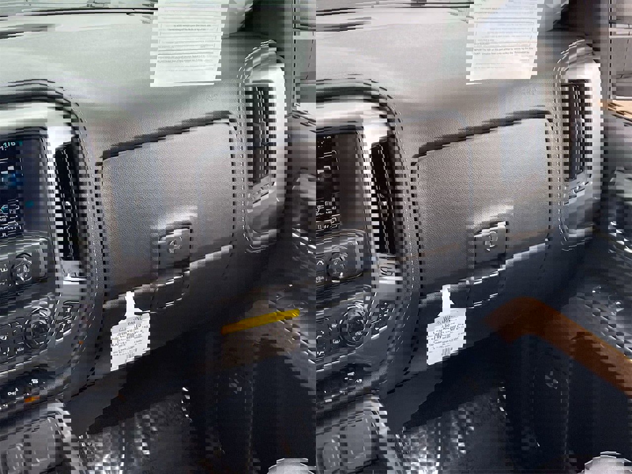 Used 2018 Chevrolet Silverado 2500 LTZ w/ Duramax Plus Package image 15