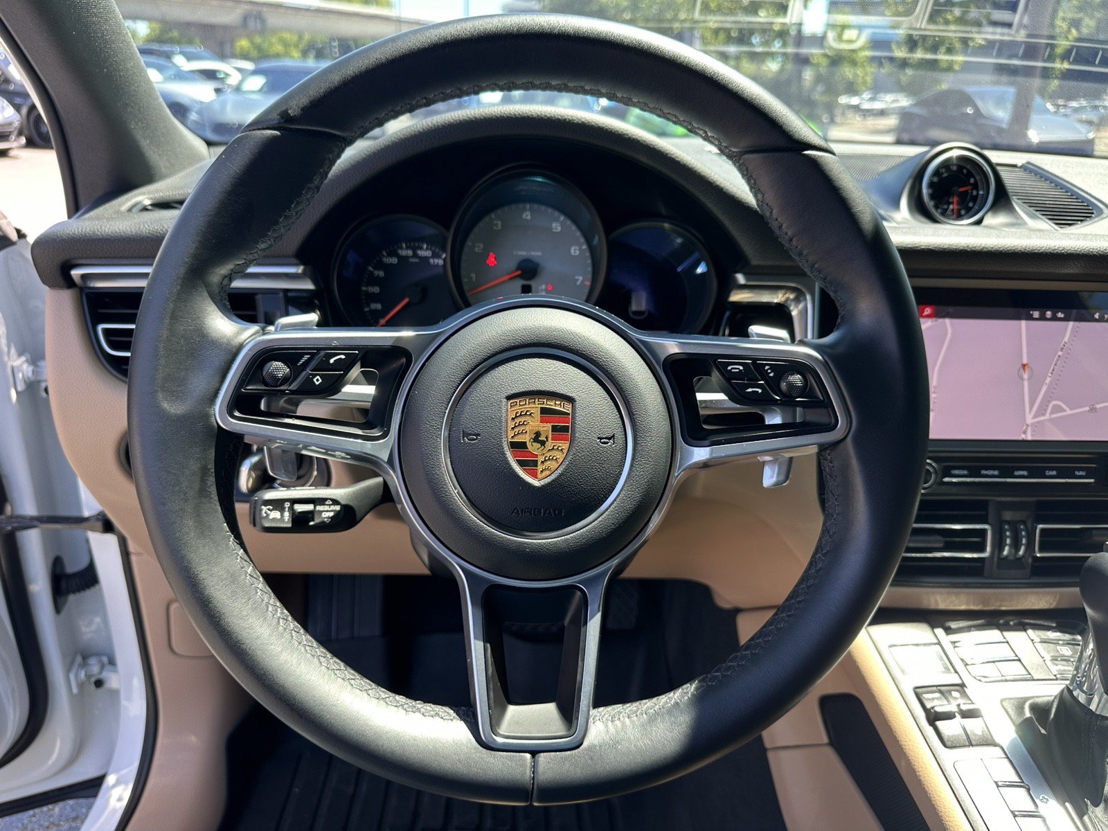 Used 2021 Porsche Macan S AWD/4WD image 14