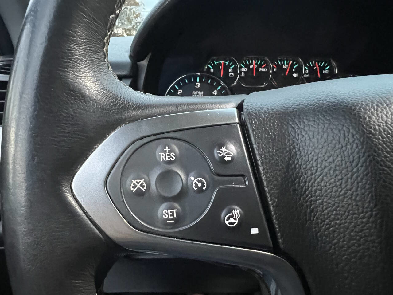 Used 2016 Chevrolet Tahoe LT image 35