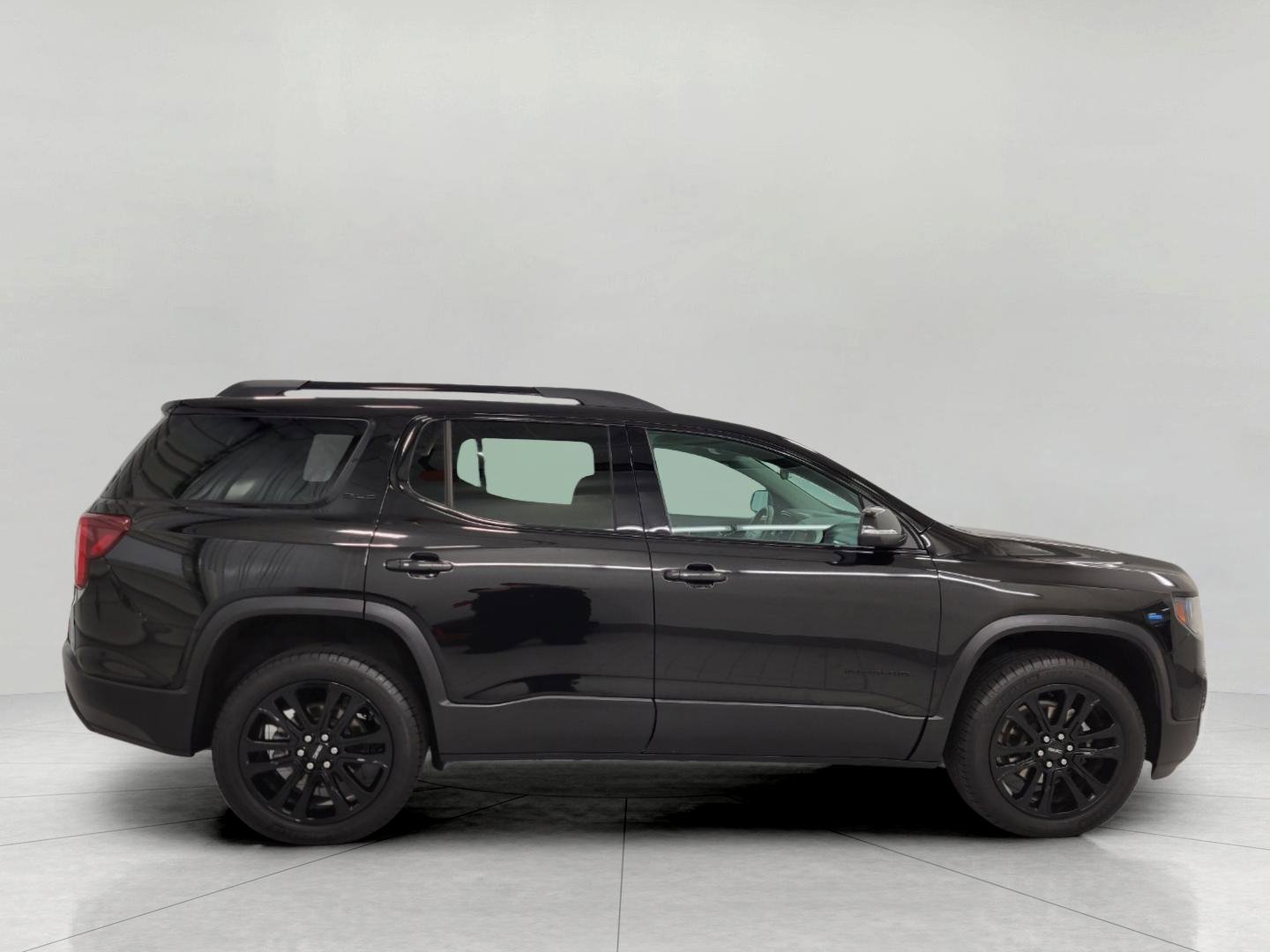 Used 2023 GMC Acadia SLE w/ Driver Convenience Package image 25