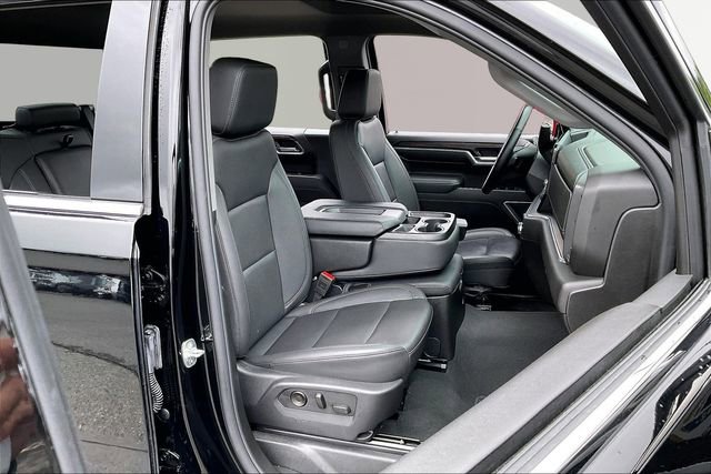 Used 2025 GMC Sierra 1500 SLT AWD/4WD image 19