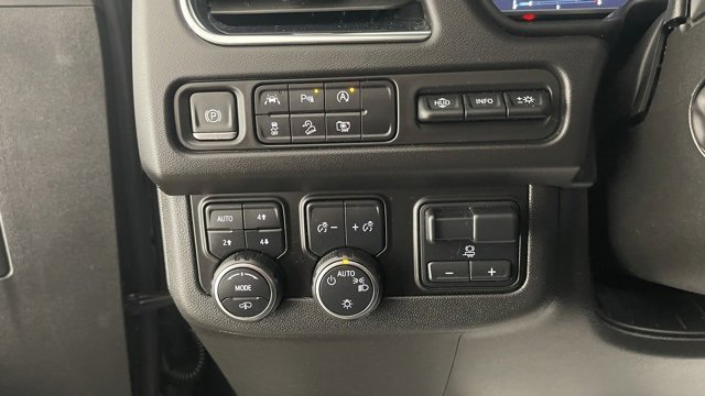 Used 2023 Chevrolet Tahoe High Country image 36