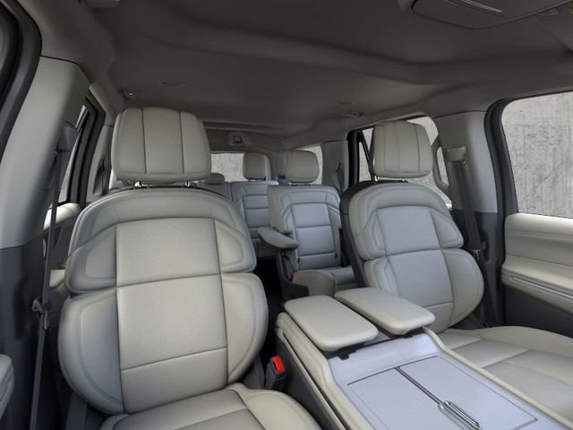 New 2026 Lincoln Navigator Premiere image 10