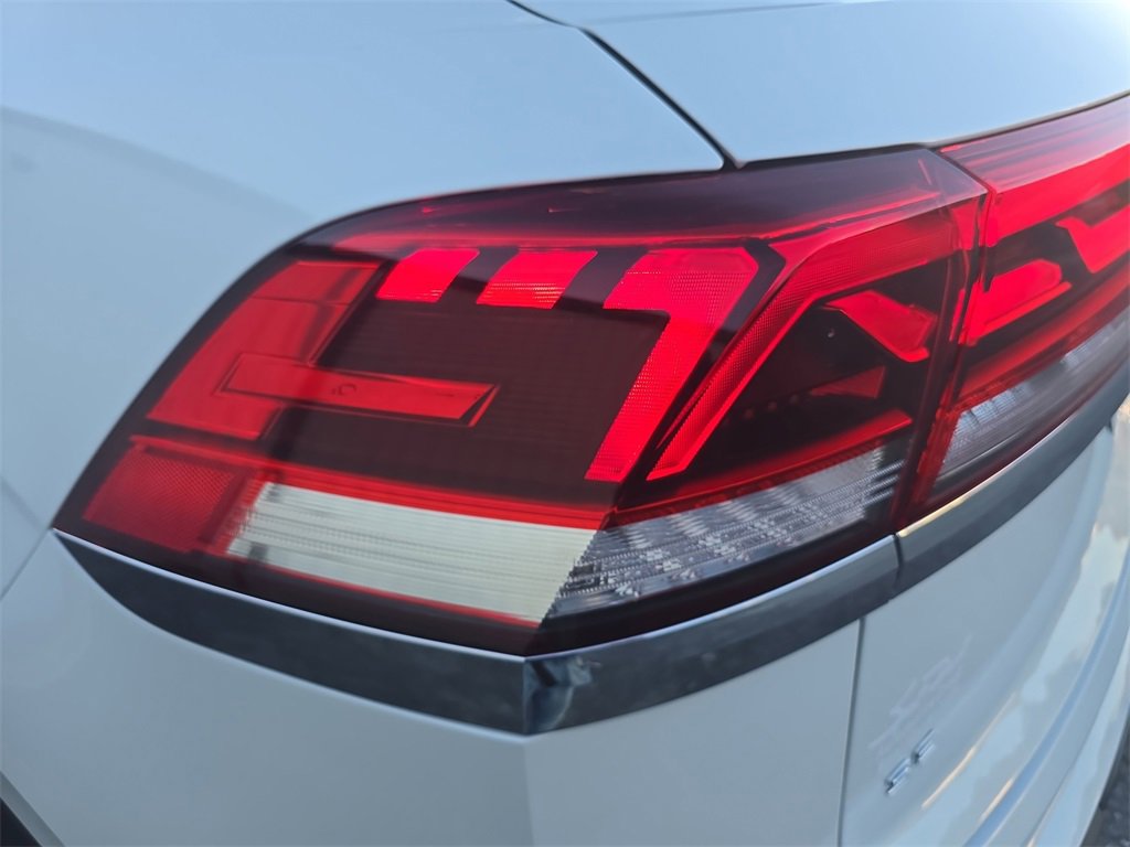 New 2026 Volkswagen Atlas Cross Sport SE image 24