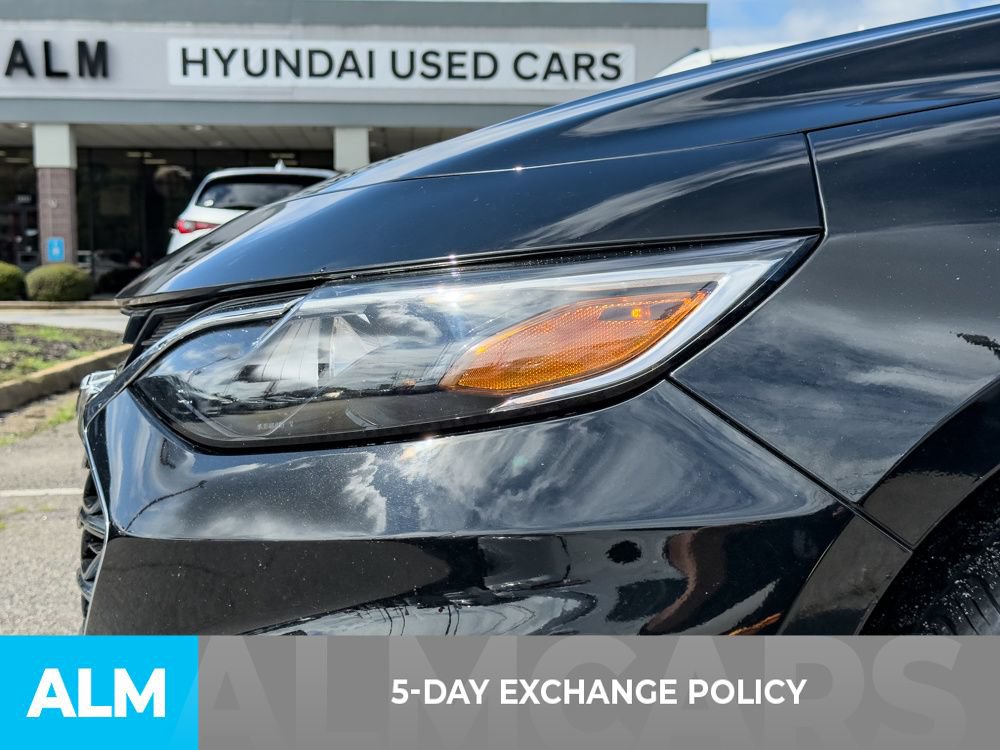 Used 2024 Chevrolet Malibu LT FWD image 3